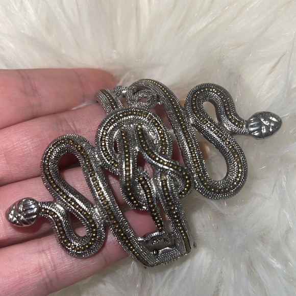 Intricate snake bracelet - Picture 8 of 8